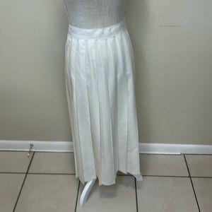 Vintage pleated skirt
